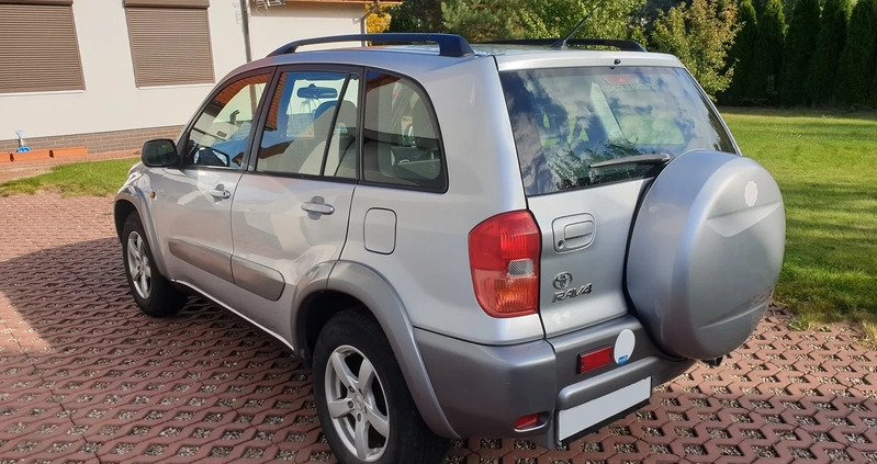 Toyota RAV4 cena 19450 przebieg: 229000, rok produkcji 2003 z Sejny małe 92